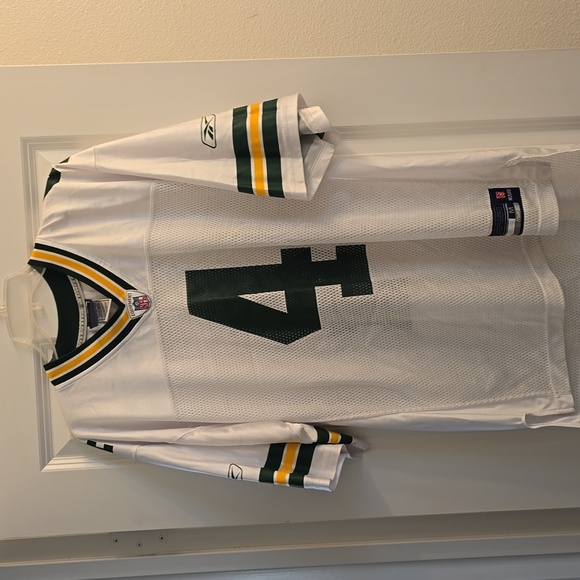 Brett Favre jersey sz med - Picture 2 of 5